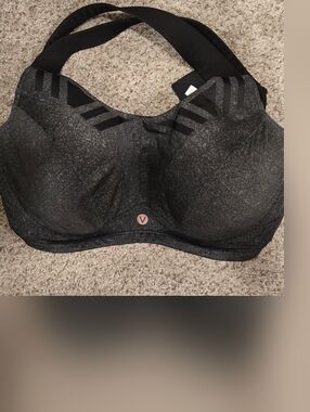 Livi Active Black High-Impact Molded Cup Sports Bra